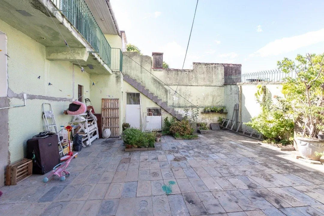 Imagem Casa para Venda - 280m², 3 dormitórios, sendo 1 suites, 2 vagas - Nonoai