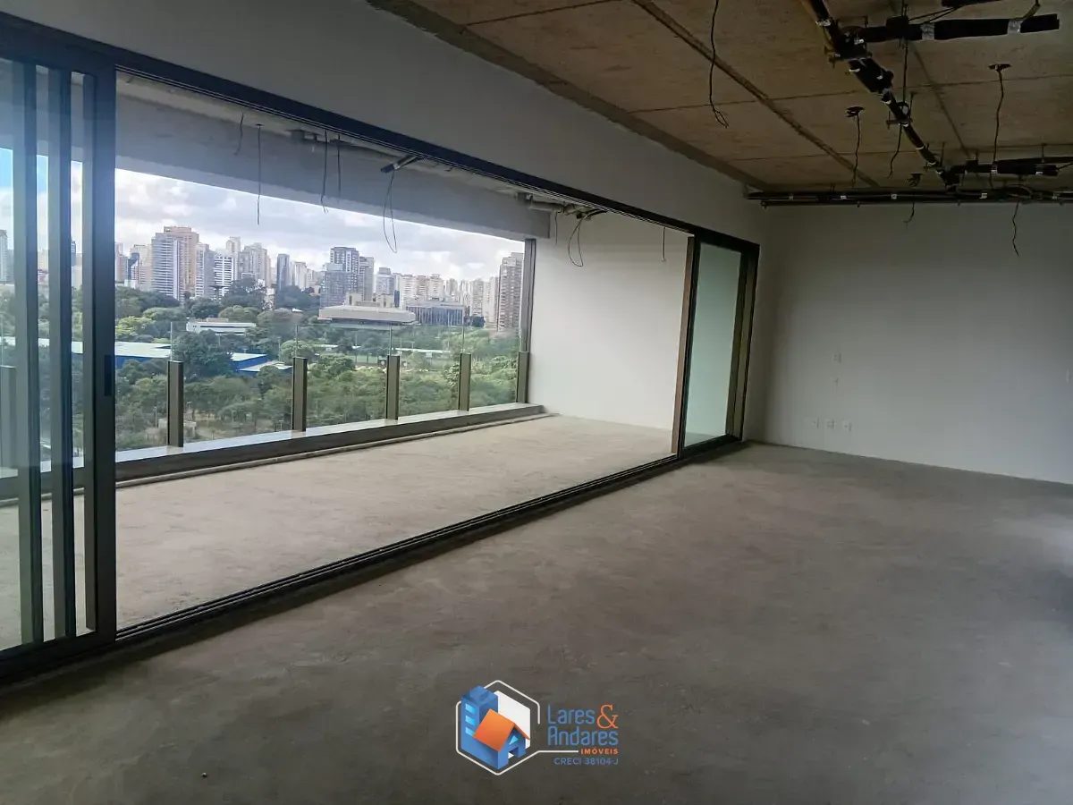 Imagem Apartamento para venda em Ibirapuera com 3 quartos, sendo 3 suítes, 240m²