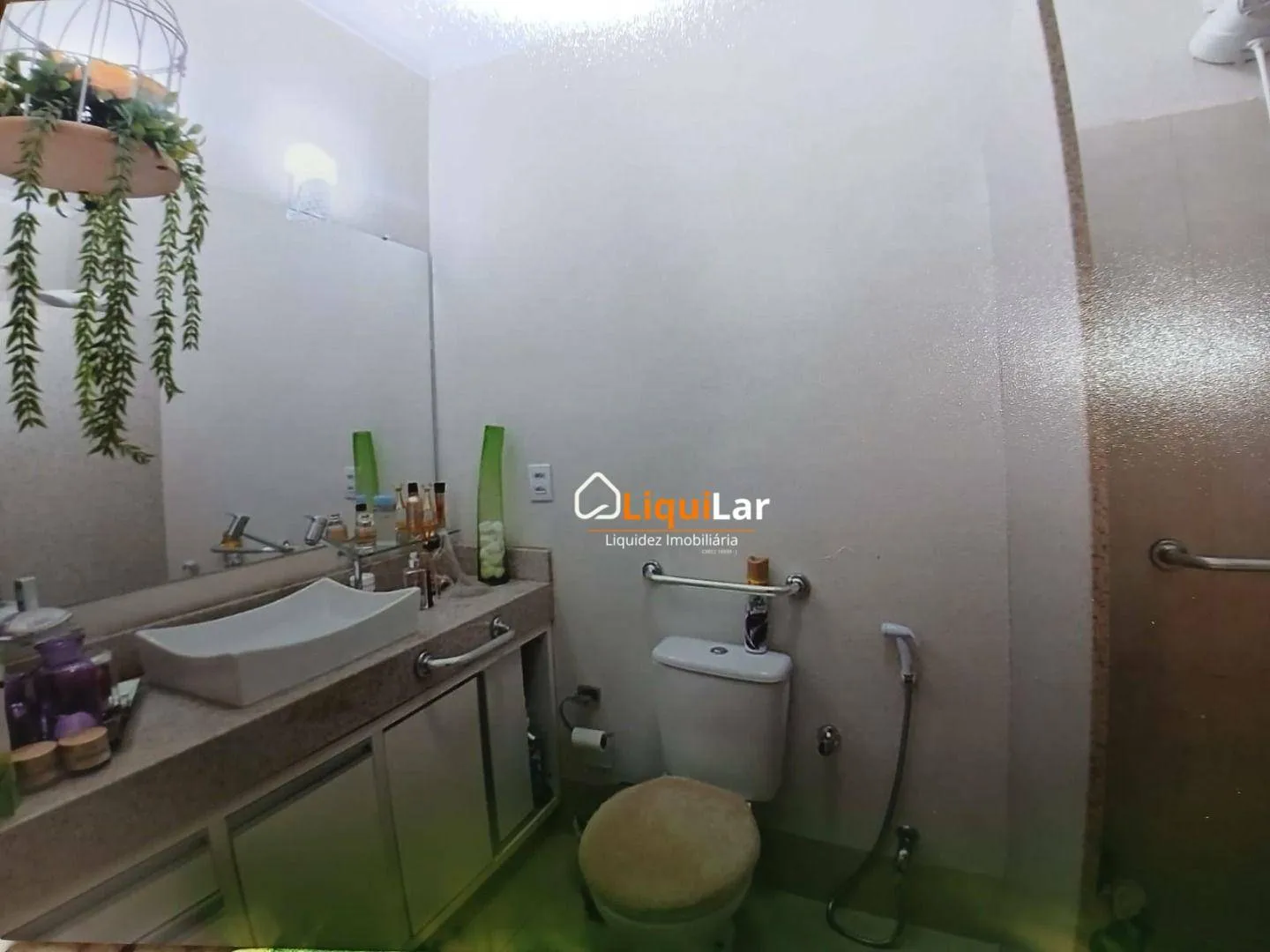 Imagem Casa a Venda com Salão de Festas