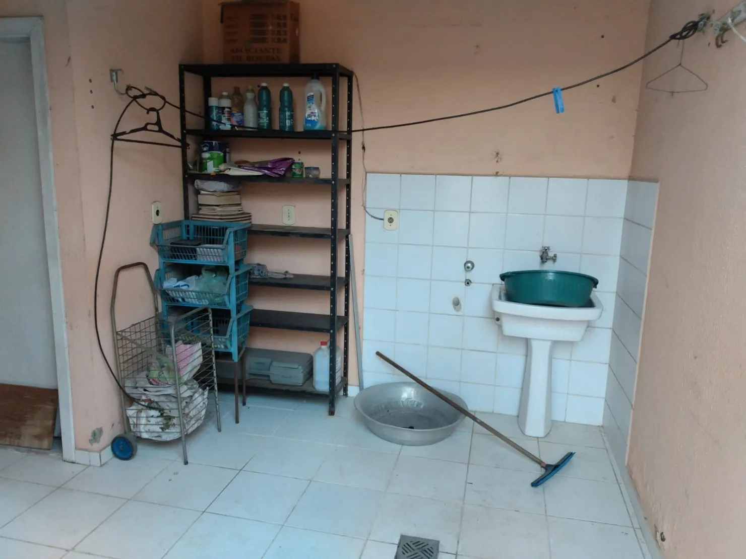 Imagem Casa à venda 3 Quartos, 1 Vaga, 250M², Jardim Boa Vista, Pindamonhangaba - SP