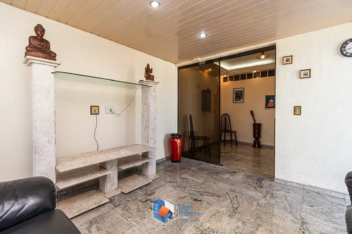 Imagem Duplex para venda em Vila Gumercindo com 4 quartos, sendo 2 suítes, 187m²