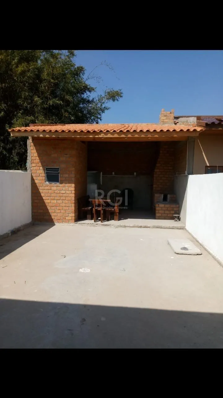 Imagem Casa com 2 quartos, 2 vagas de garagem, no bairro Aberta dos Morros, Porto Alegre/RS
