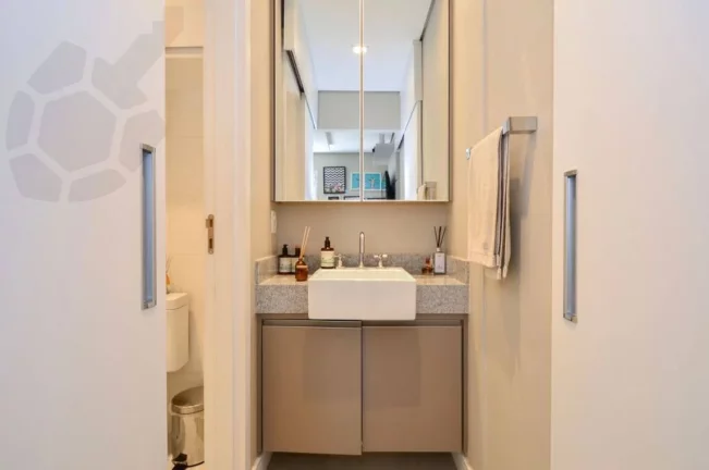 Imagem METRÔ CAMPO BELO * TOTALMENTE MOBILIADO E DECORADO * 01 VAGA
