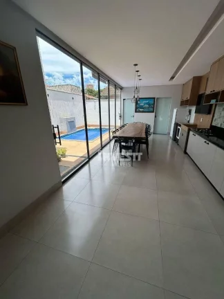 Imagem Casa à venda na Vila Rosa - Goiânia/GO