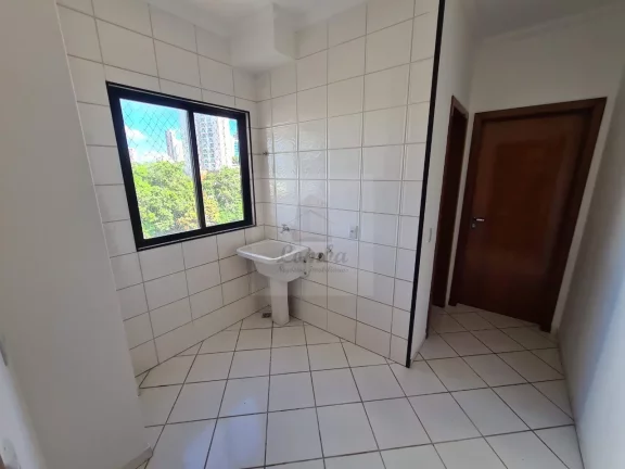 Imagem Apartamento de alto padrão com 3 quartos, 1 suíte e 2 vagas de garagem no Araés, Cuiabá-MT: confira já!