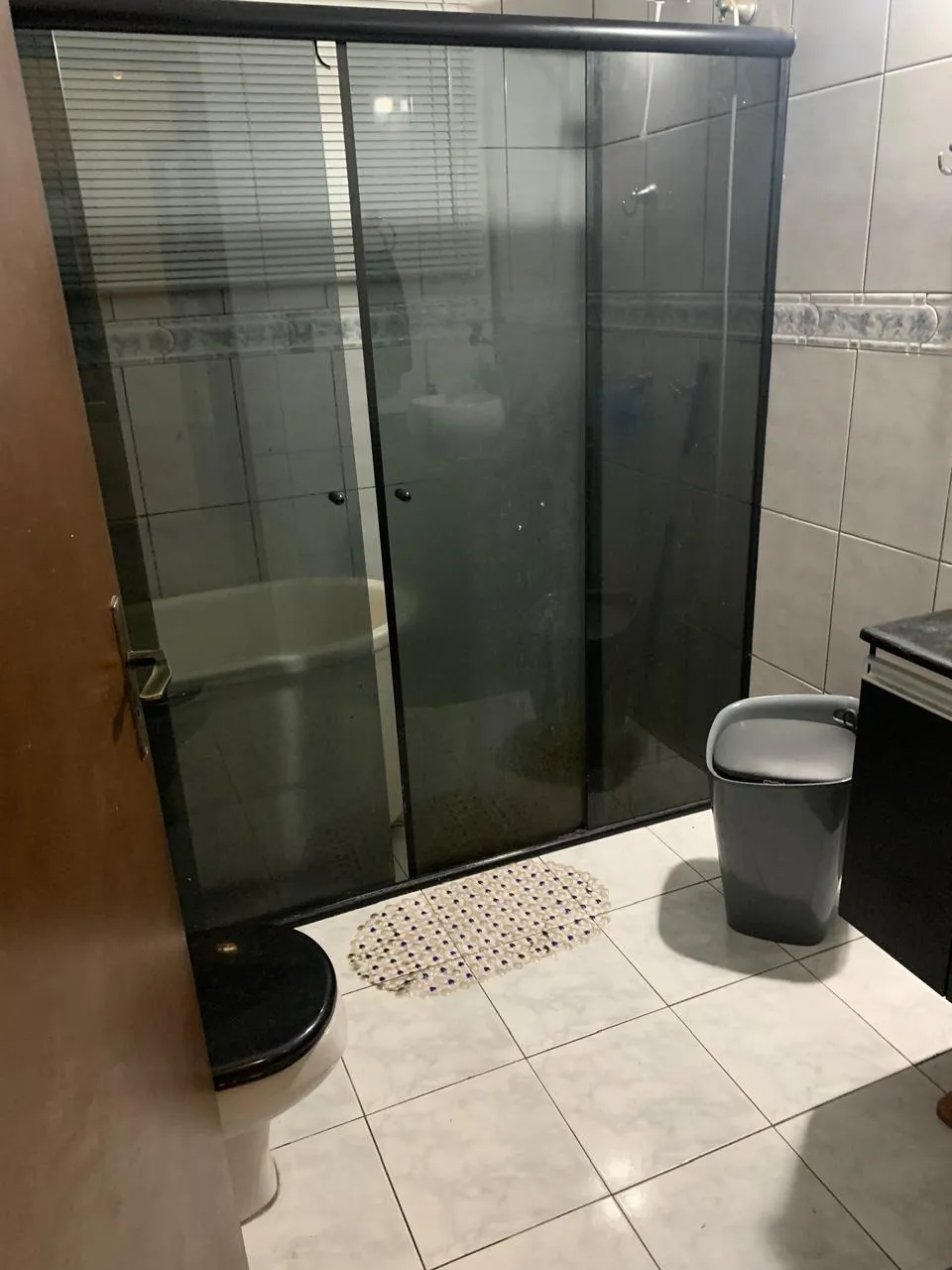 Imagem Linda Casa com 3 Dormitórios, Suíte, Espaço Gourmet e 3 Vagas de Garagem