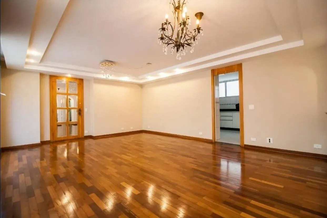 Imagem Apartamento Santa Cecília - 234M², 4 Dorms, 1 Suíte, 2 Vagas.