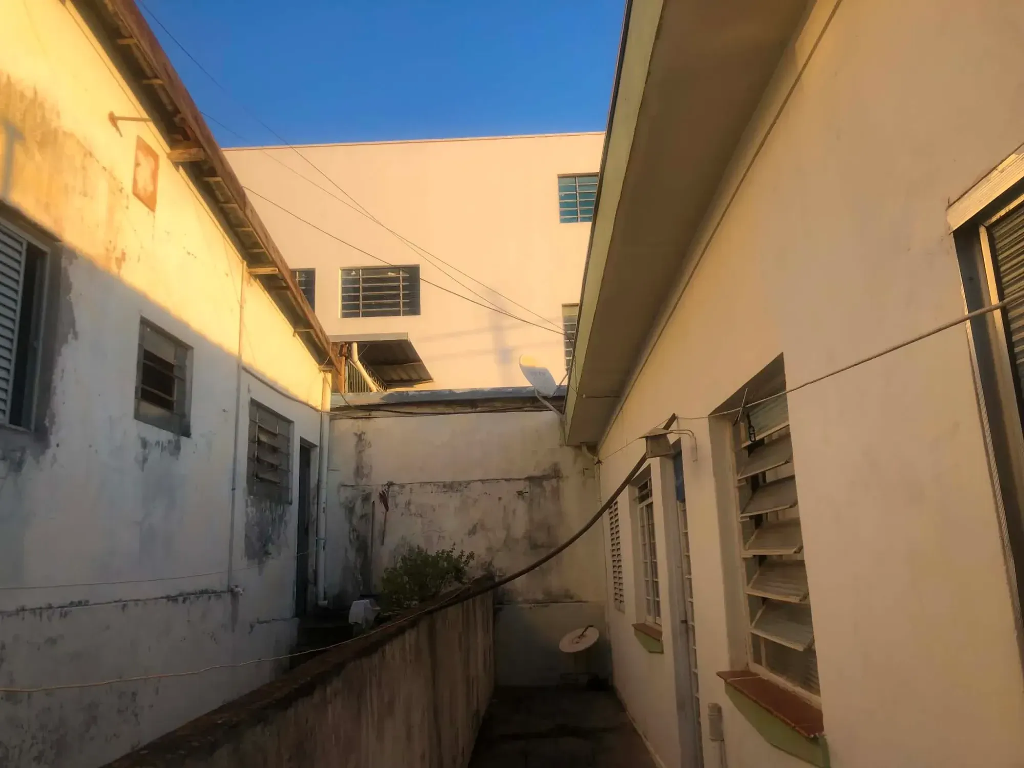 Imagem Casa com 4 Quartos à Venda, 100 m² em Vila Joaquim Inácio - Campinas