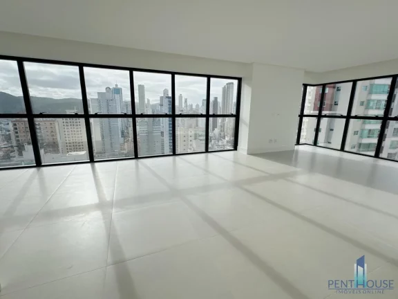 Imagem Apartamento Zona Central para Venda em Balneário Camboriú, CENTRO, 4 dormitórios, 2 suítes, 4 banheiros, 3 vagas