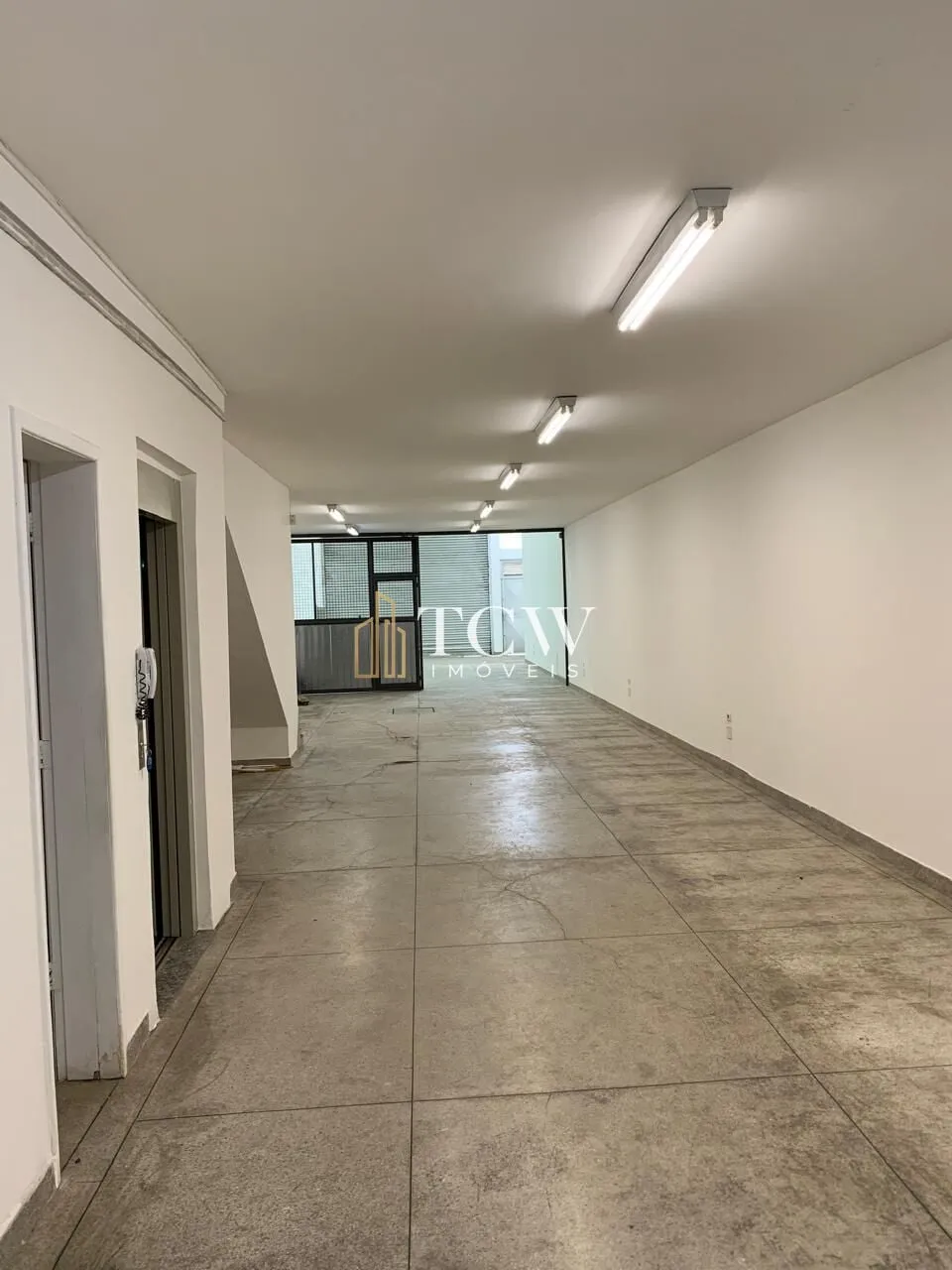 Imagem Prédio Comercial com Renda à Venda no Bom Retiro | 743 m² | São Paulo/SP