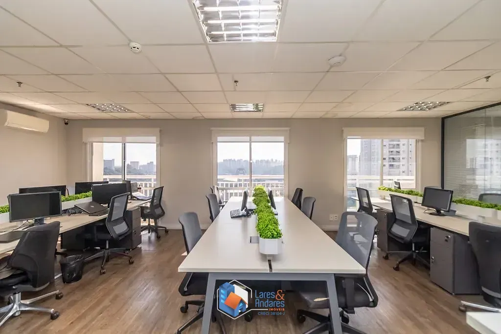 Imagem Sala à venda 5 Vagas 140M² Jardim Promissão São Paulo - SP