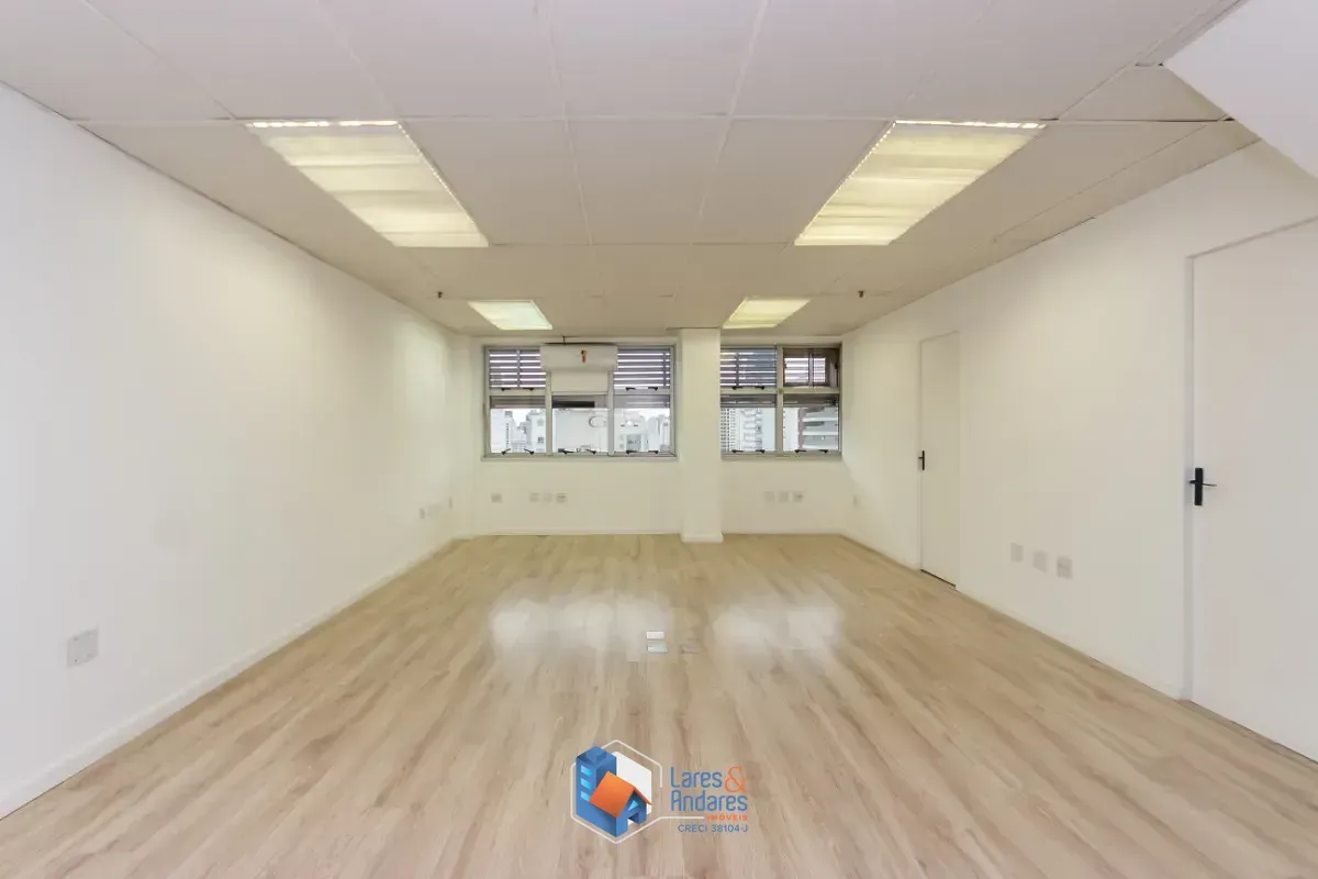Imagem Conjunto comercial para venda e locação em Indianópolis, 222m²