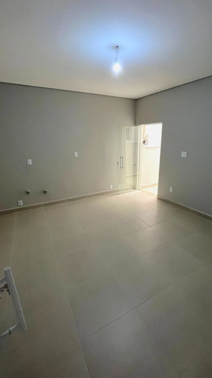 Imagem Prédio Comercial à Venda, 450 m²