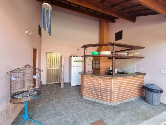 Imagem Mansão térrea de alto padrão à venda, 3 lotes de terrenos, com edículas
