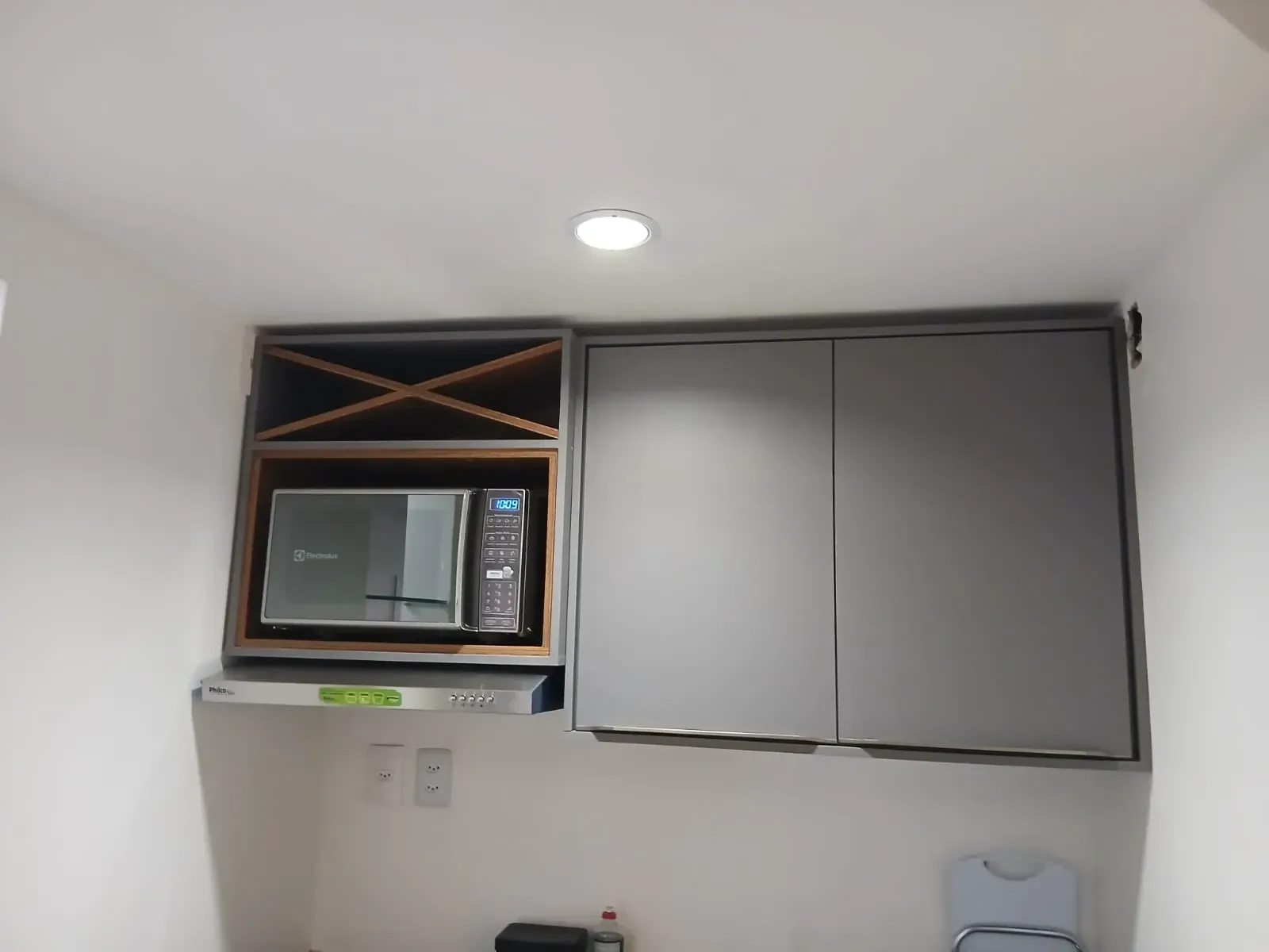 Imagem Flat com 1 Quarto para Alugar, 38 m² em Renascença - São Luís