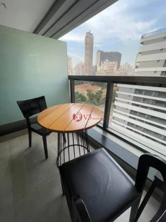 Imagem Studio para venda no centro semi mobiliado com 1 dormitório, 1 banheiro, 1 sacad