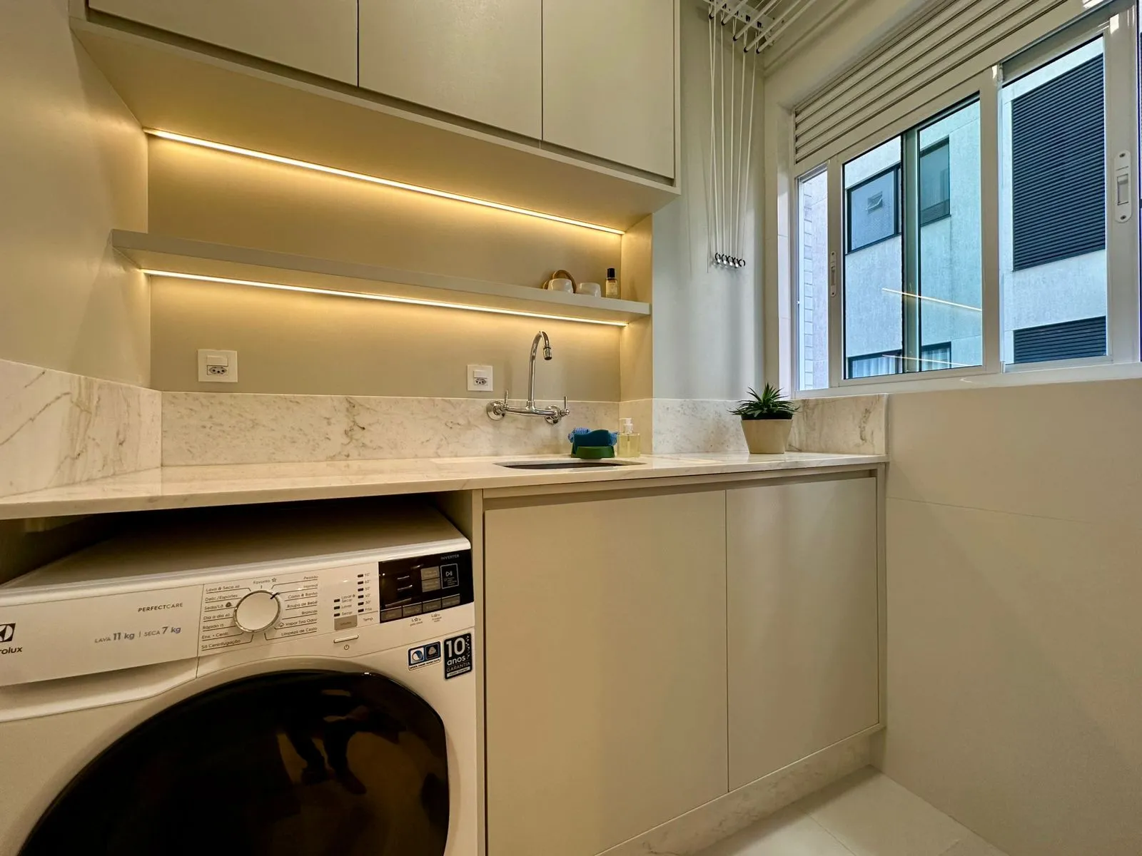 Imagem Apartamento à venda com 130m2 por R$ 2.890.000,00