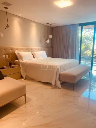 Imagem Casa Alto Padrão à Venda em Alphaville Salvador I | 5 Suítes | Porteira Fechada | Área Gourmet | Piscina