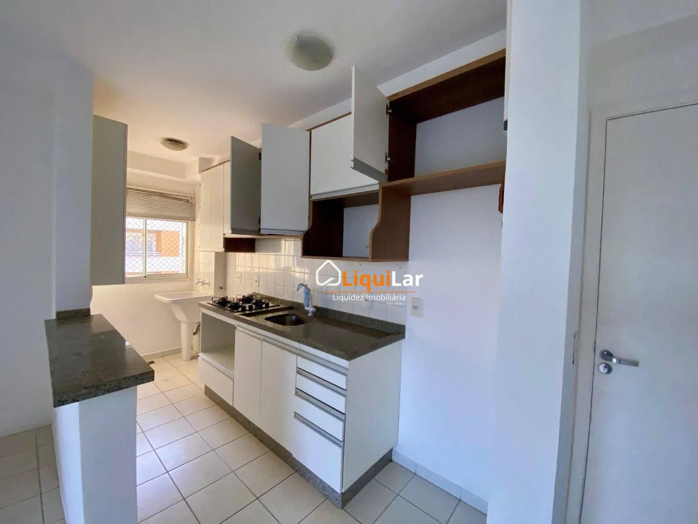 Imagem Apartamento à Venda no Piazza do Bosque com Suíte, Sacada, Cozinha Planejada e Lazer Completo