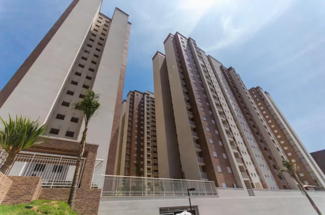 Imagem Vende-se excelente apartamento no Jardim Flor da Montanha próximo ao Parque Shopping Maia!!