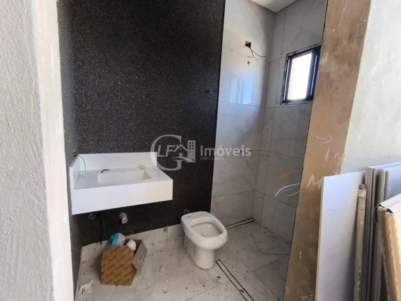 Imagem Imperdível oportunidade: Casa à venda em Campo Grande-MS, Carandá Bosque - 3 quartos, 2 suítes, 2 salas, 5 banheiros, 2 vagas, 180m².