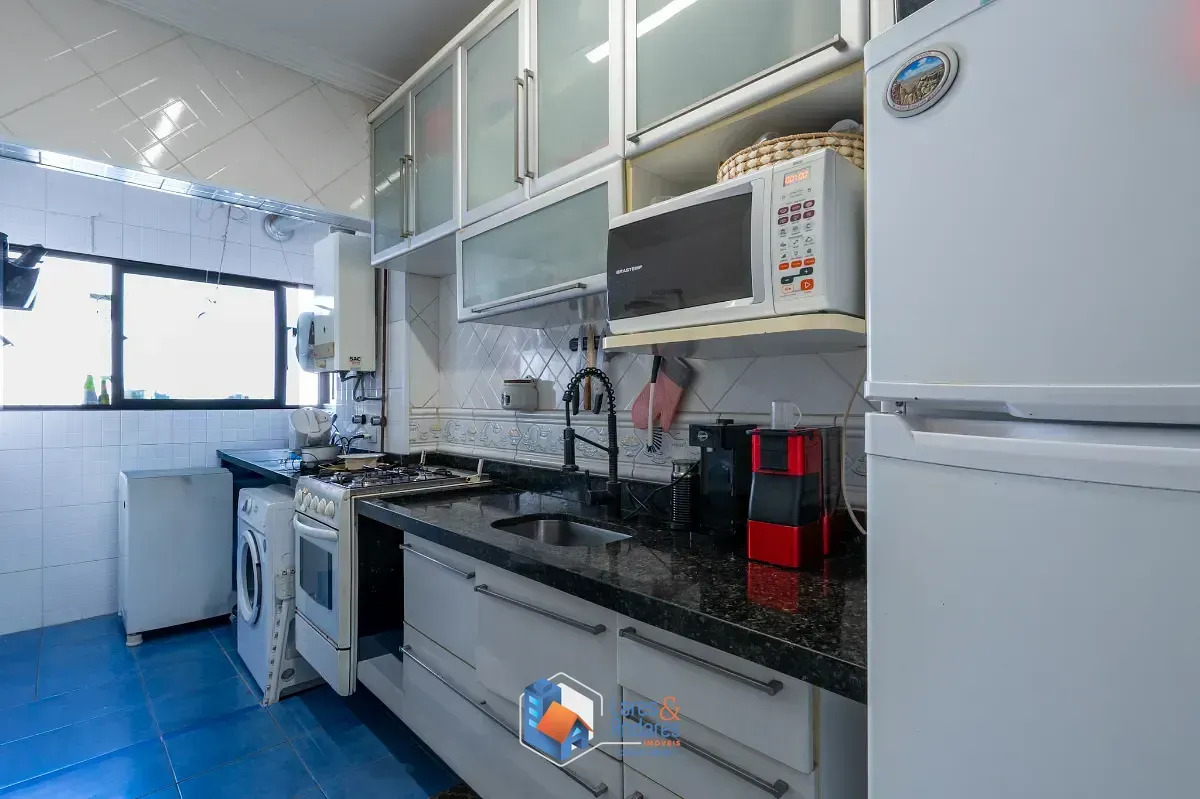 Imagem Cobertura para venda em Pinheiros com 3 quartos, sendo 3 suítes, 165m²