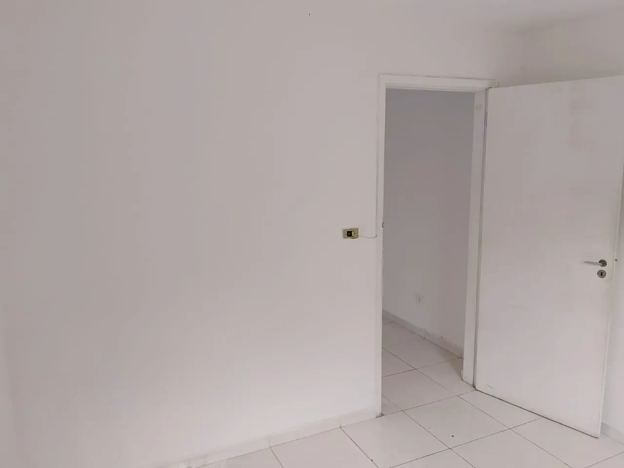 Imagem Casa com 2 Quartos à Venda ou Locação, 150 m² em Jardim das Vertentes - São Paulo