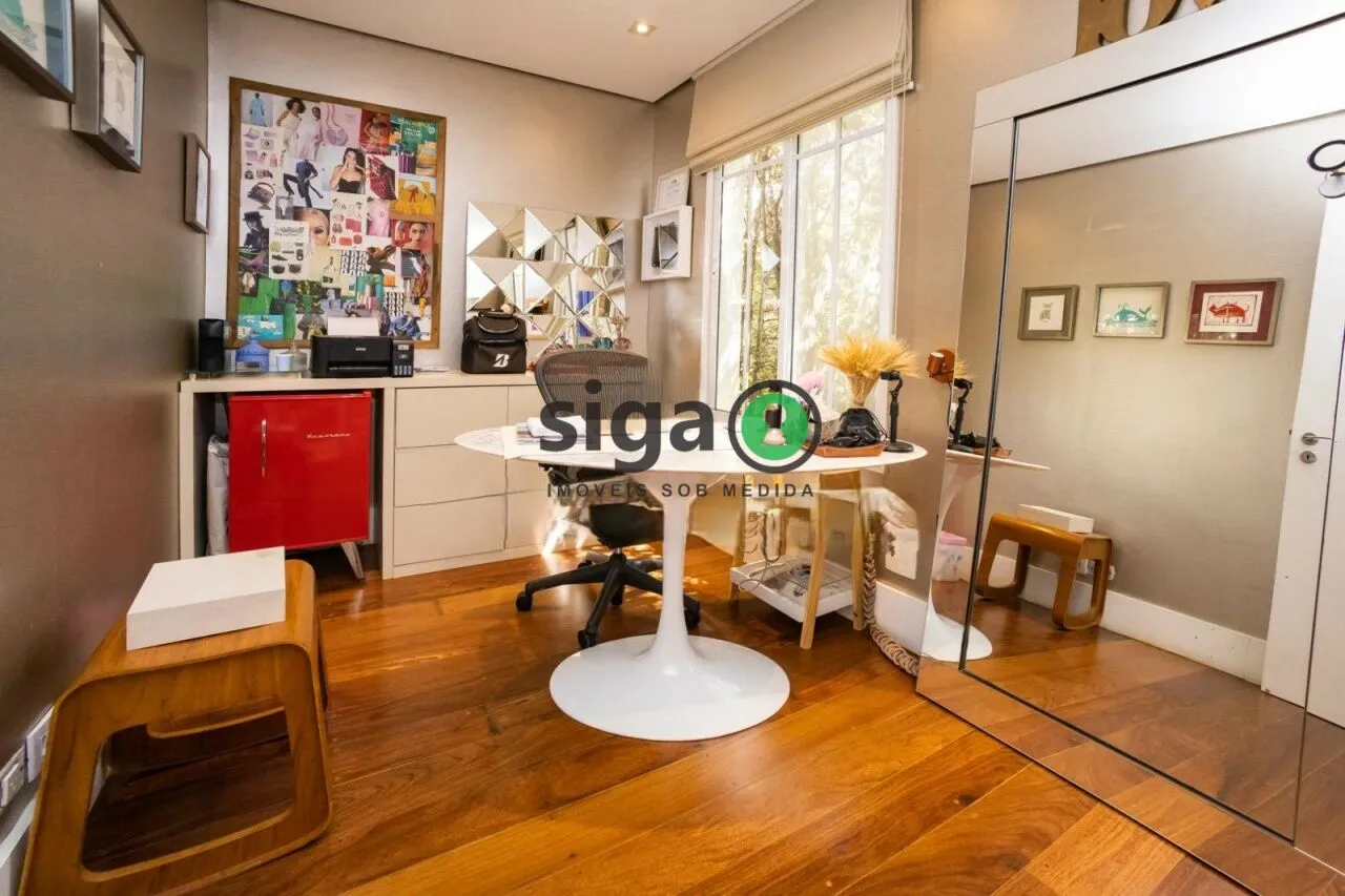 Imagem Casa em Condomínio a venda no bairro CIDADE JARDIM com 4 quartos