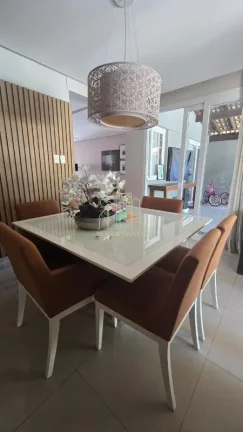 Imagem Casa em condomínio fechado com duas suítes espaço gourmet piscina a venda no Verdes Mares em Piatã