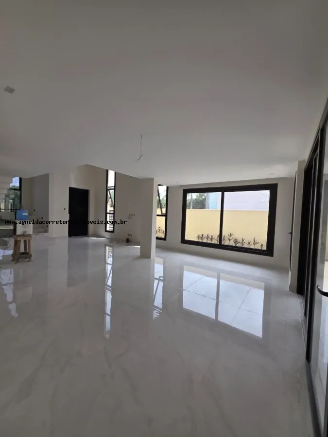 Casa em Condomínio para Venda em Parnamirim, Pium (Distrito Litoral), 5 dormitórios, 5 suítes, 6 banheiros, 4 vagas