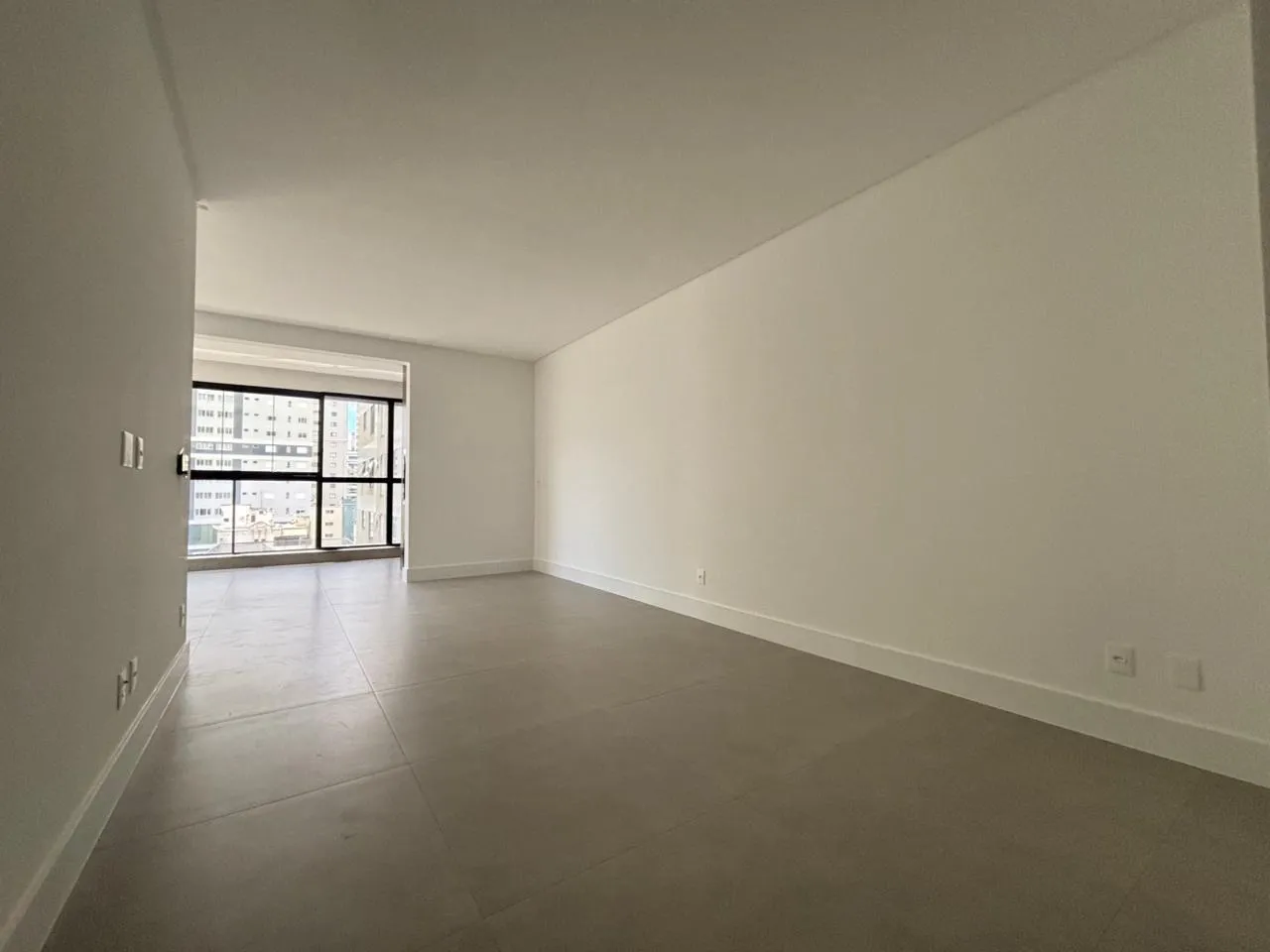 Imagem Apartamento à venda com 177m2 por R$ 3.600.000,00