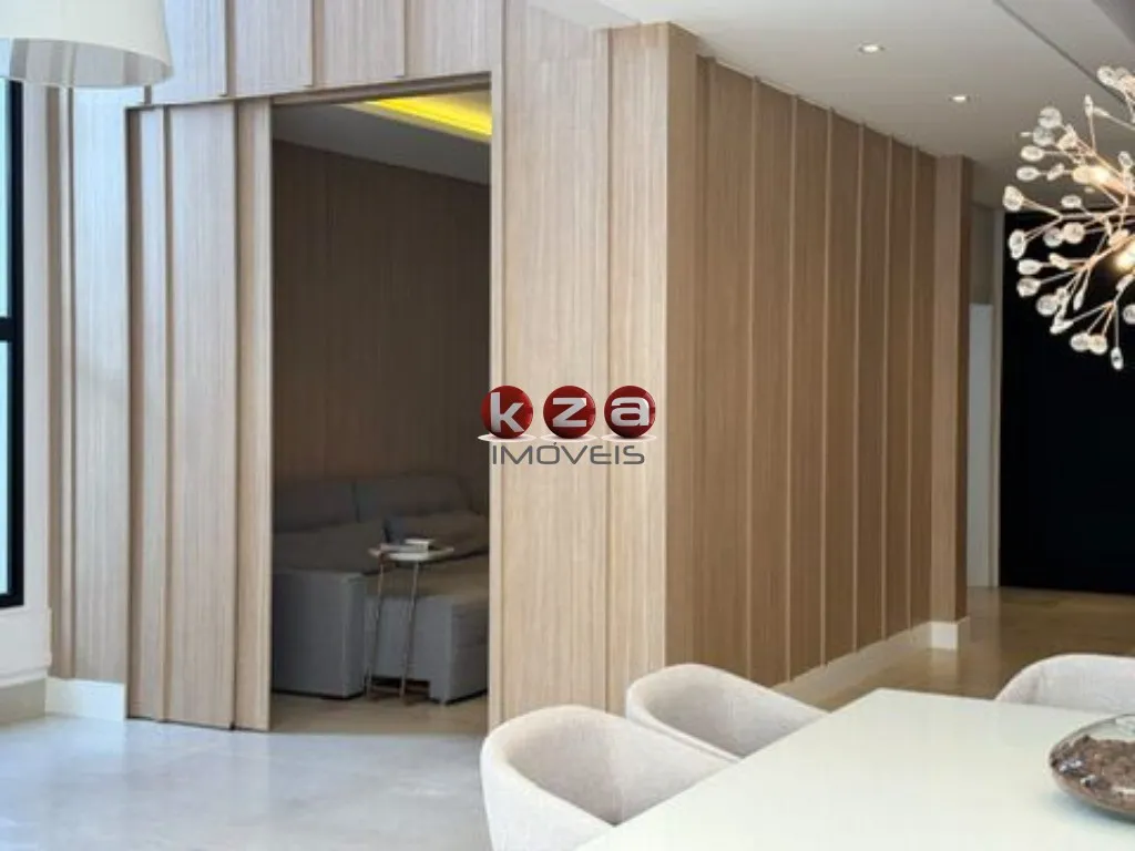 Imagem Casa em Condomínio de Luxo com 3 Suítes e 4 Vagas em Campinas-SP - Loteamento Residencial Arborais