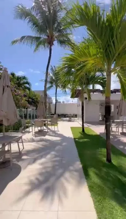 Imagem Apartamento no Bessa com 3 quartos, suíte e home club completo. Sofisticação, lazer e localização privilegiada.