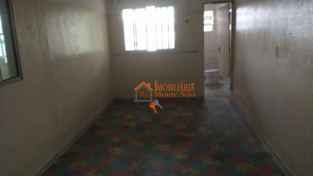 Imagem Terreno à venda, 400 m² por R$ 500.000,00 - Cidade Soberana - Guarulhos/SP
