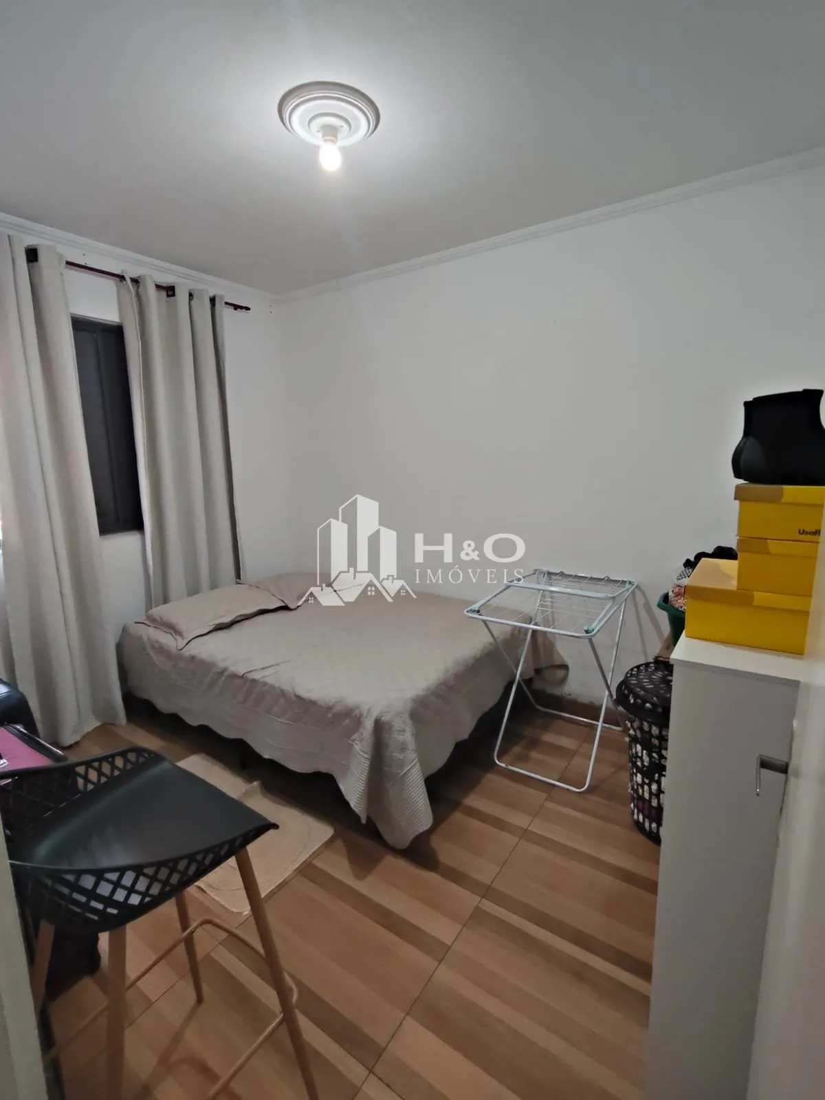 Imagem Apartamento à venda, 2 dormitórios, Reformado, Bairro Colonia _ R$ 140.000,00