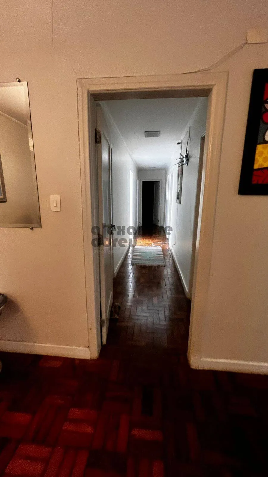 Imagem Casa com com 4 dormitórios próximo ao parque Ibiraquera.
