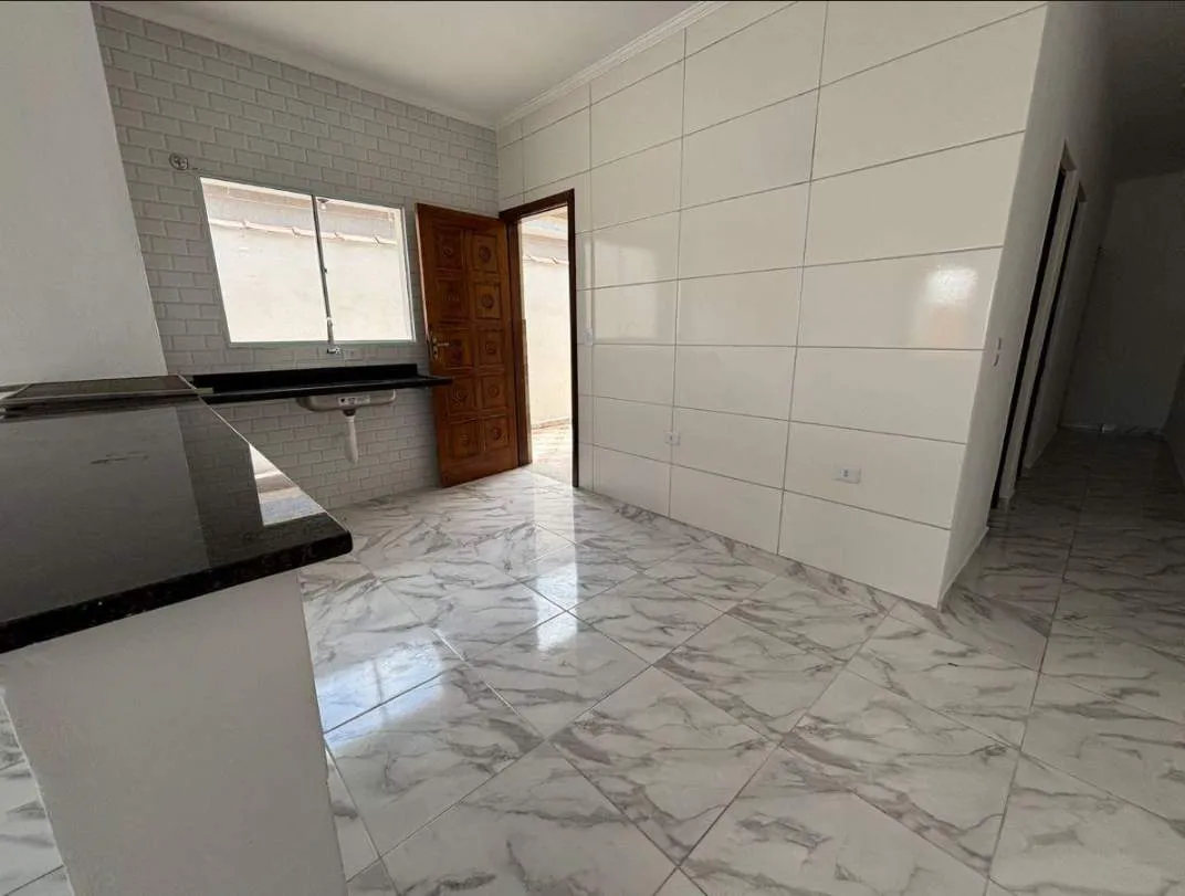 Imagem Casa para Venda em Itanhaém, Jamaica (Praia), 2 dormitórios, 1 suíte, 1 banheiro, 4 vagas