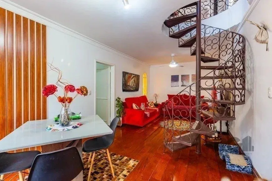 Imagem Cobertura 125m² - 3 dormitórios, 2 vagas no bairro Petrópolis