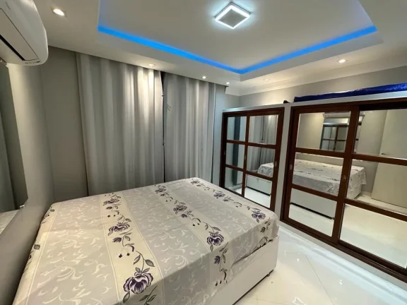 Imagem LINDA CASA COM 4 QUARTOS 1 SUÍTE E 6 VAGAS DE GARGEM A VENDA NA PRAIA