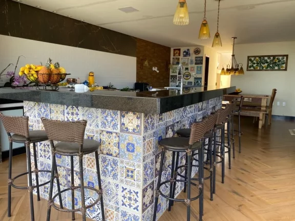Imagem CASA COM 4 QUARTOS E 4 SUÍTES A VENDA NA PRAIA