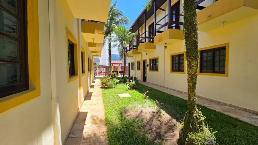 Imagem Casa á Venda a poucos passos da Praia de Maitinga - Bertiog - SP