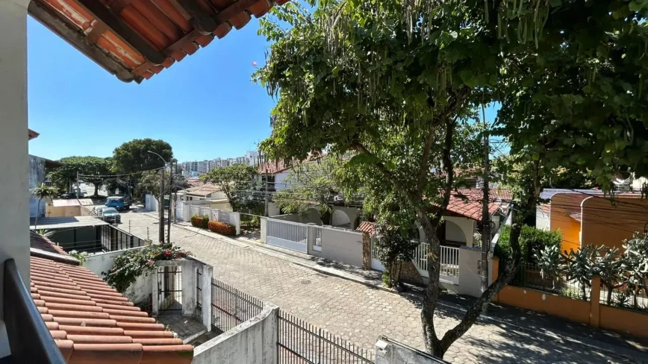 Foto do imóvel Casa, Residencial para Venda, Mata da Praia, Vitória