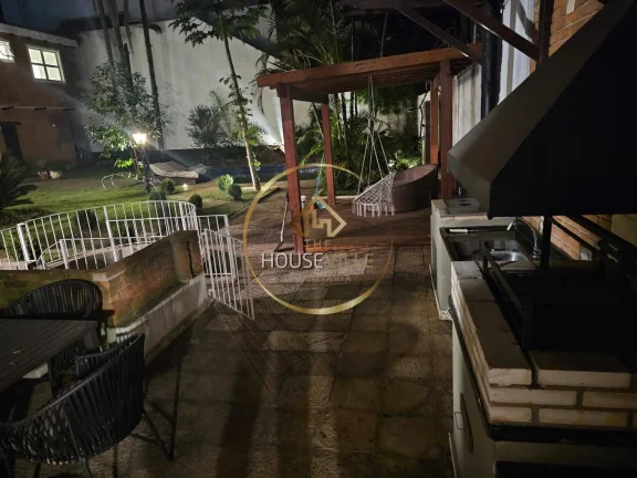 Imagem Casa Alto Padrão, 4 dormitórios ( 4 suítes), Morumbi, São Paulo.