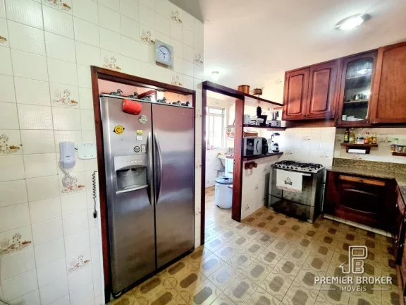 Imagem Apartamento à venda, 147 m² por R$ 650.000,00 - Várzea - Teresópolis/RJ