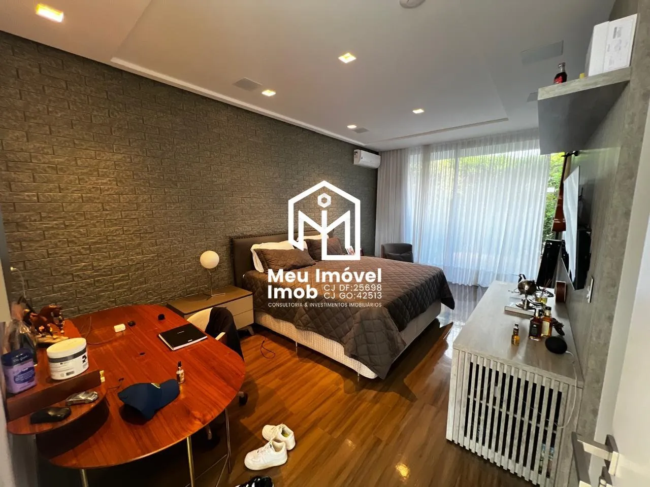 Imagem Casa 4 Quartos 4 Suítes 7 Vagas 860m² Mobiliado Park Way/DF