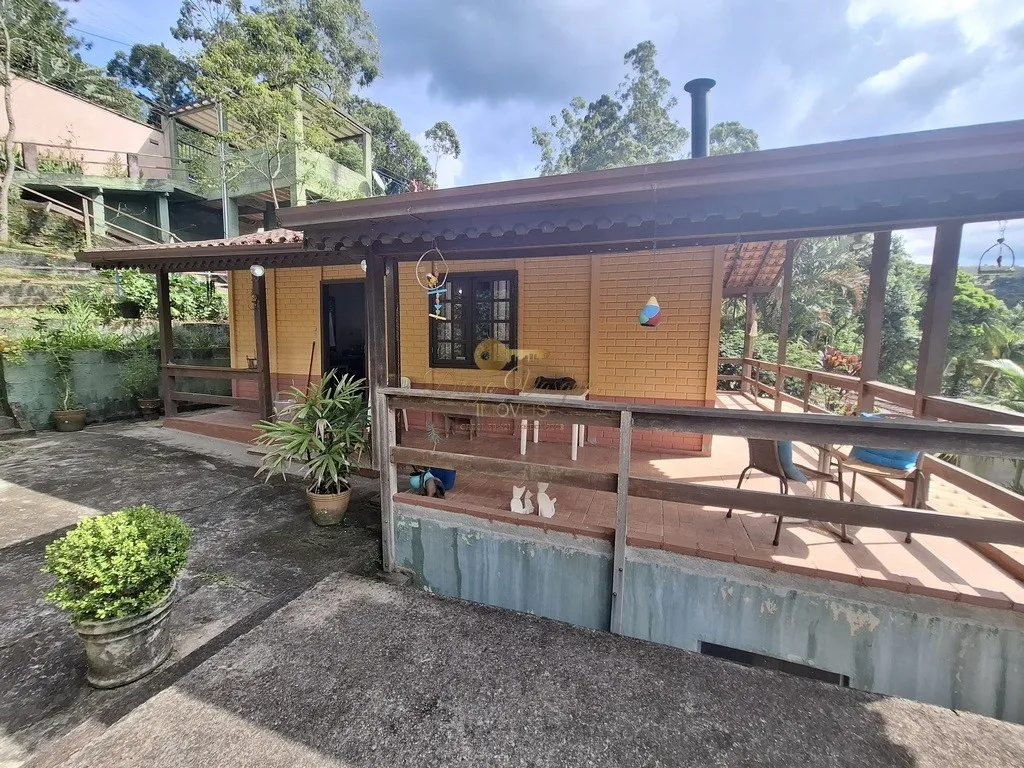 Foto do imóvel Casa para Venda em Teresópolis / RJ em Estrada Doutor Rogério de Moura Estevão