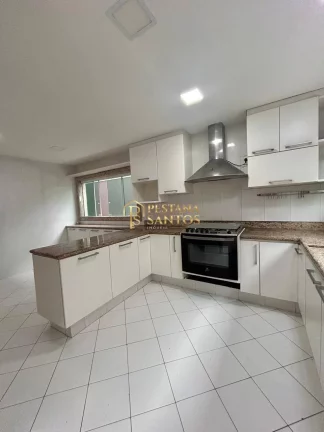 Imagem Casa Espetacular no Santa Marina – 4 Suítes na Barra da Tijuca