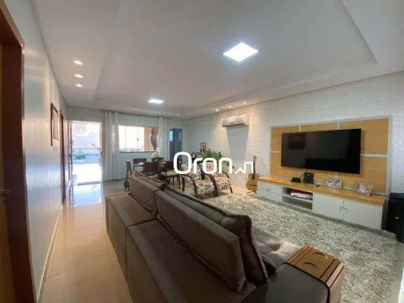 Casa à venda, 210 m² por R$ 1.350.000,00 - Jardim América - Goiânia/GO
