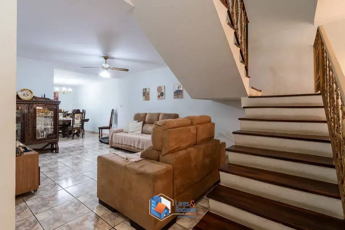 Imagem Casa para venda em Cidade Monções com 3 quartos, sendo 1 suíte, 165m²