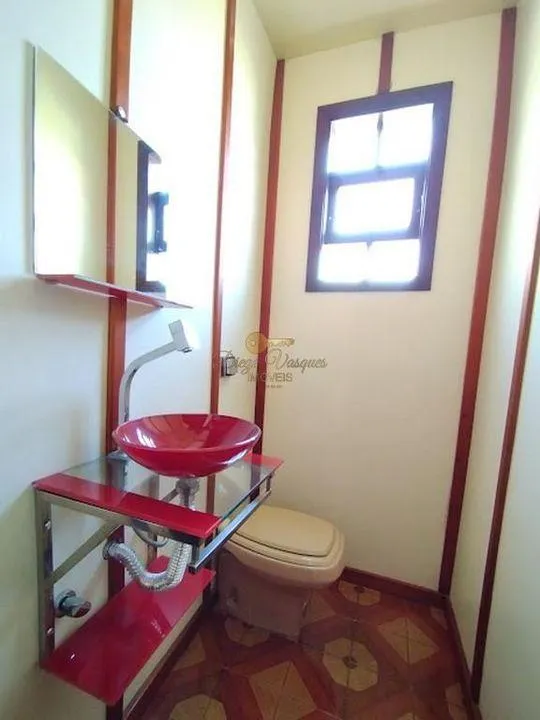 Imagem Casa para Venda em Teresópolis / RJ no bairro Golfe